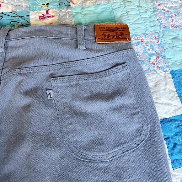 Vintage 80s/90s Levi's 549 Grey Bootcut Leather Jerky Tag Action Slacks USA 38 - Picture 5 of 7